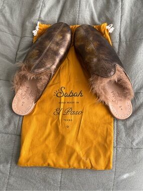 Sabah Metallic Distressed Leather Fur-Trim Mule Slippers - Brown